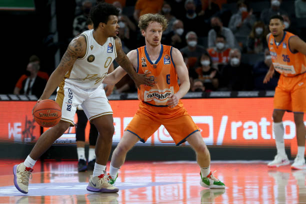 惊艳的开局 惊艳的开局